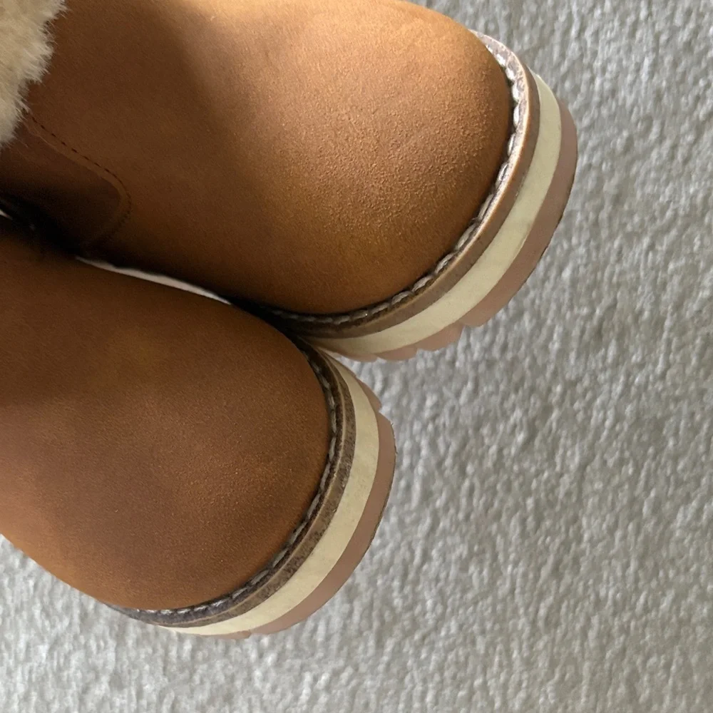 Zara Faux Suede Winter Boots with Fur Trim